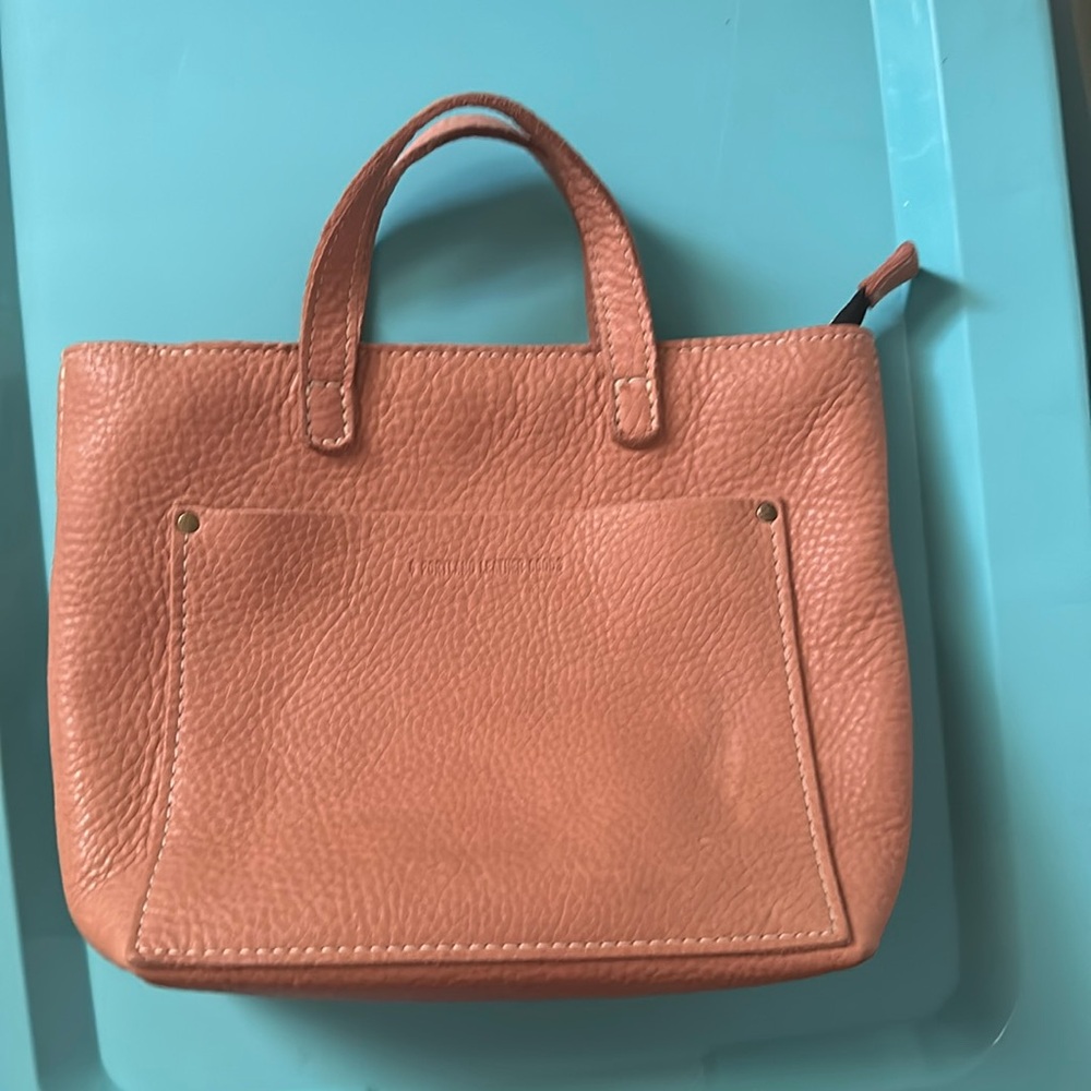 Unicorn 🦄! Portland Leather Goods, Quartz mini crossbody tote